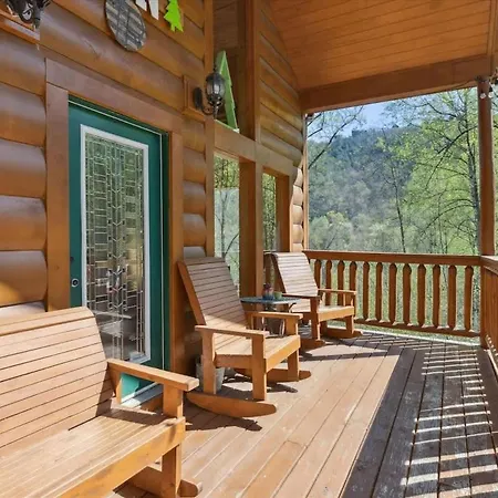 Kuntree Cabin By Beyond Expectations W Hot Tub-3