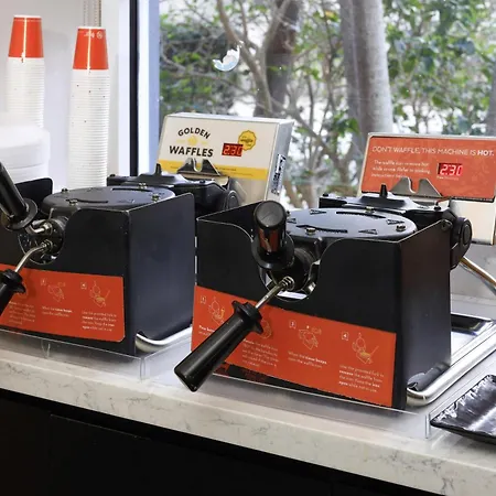 Hampton Inn Miami-Coconut Grove/Coral Gables-3