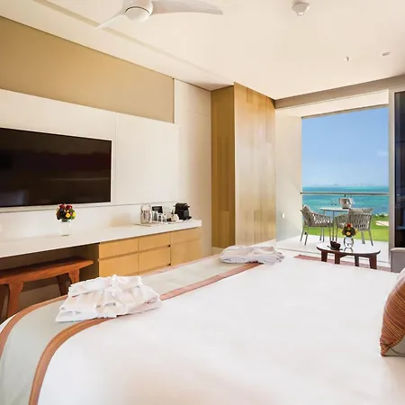 Dreams Vista Cancun Golf & Spa Resort-2