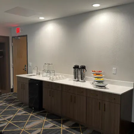 Holiday Inn Midland By Ihg-2