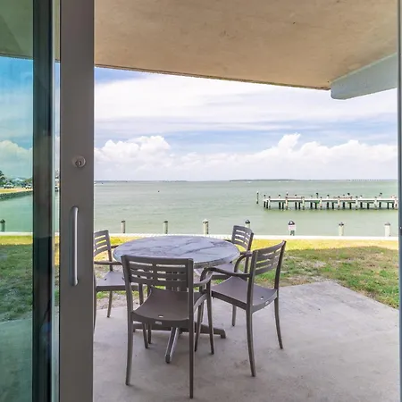Bay Club Resort By Coolvacay-3
