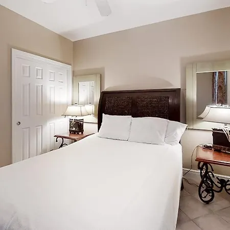 Crystal Shores West 102-2