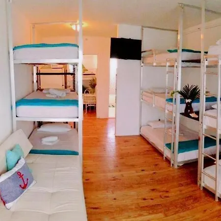 Bikini Hostel, Cafe & Beer Garden - Adults Only-3
