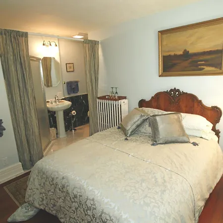 T C Smith Historic Inn Bed And Breakfast-3
