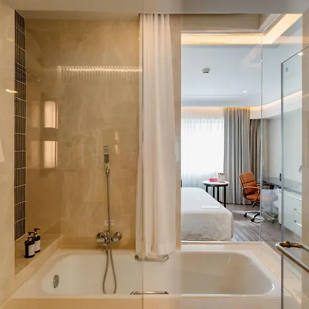 Ramada Plaza By Wyndham Bangkok Menam Riverside-2