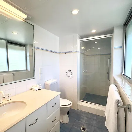 Surfers Beachside Holiday Apartments-2
