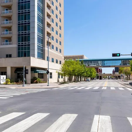 Wyndham Grand Oklahoma City Downtown-2
