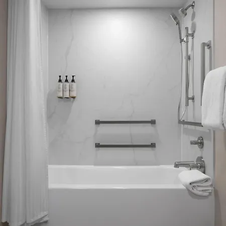 The Grove Hotel-2