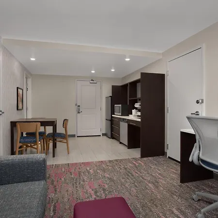 Home2 Suites By Hilton Anchorage/Midtown-3