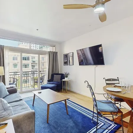 Sapphire Of Belltown Court-2
