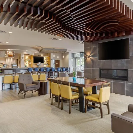 Cambria Hotel Denver International Airport-3