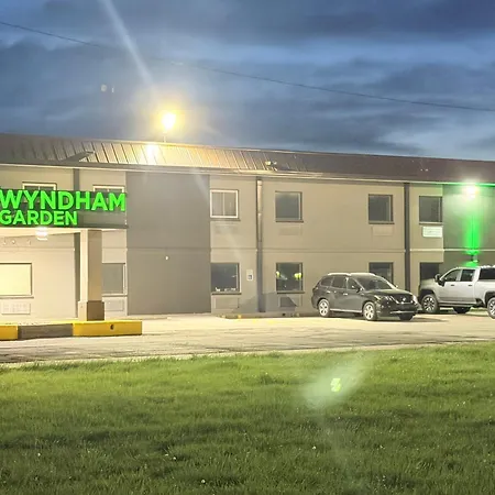 Wyndham Garden Salina Conference Center-3