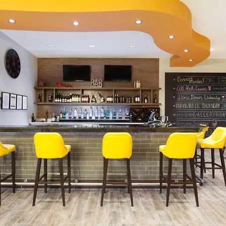 Wyndham Garden Edmonton Airport-3