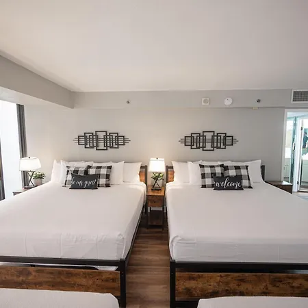 Stay Together Suites - Penthouse On The Strip Sleeps 20 - No Resort Fee-2
