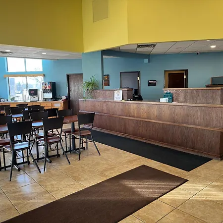 Days Inn By Wyndham Sault Ste Marie Mi-3