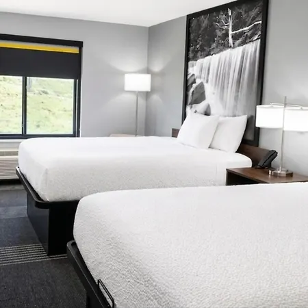 Super 8 By Wyndham Salina I-70-2