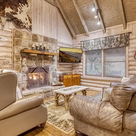 Hanky Panky Cabin-3
