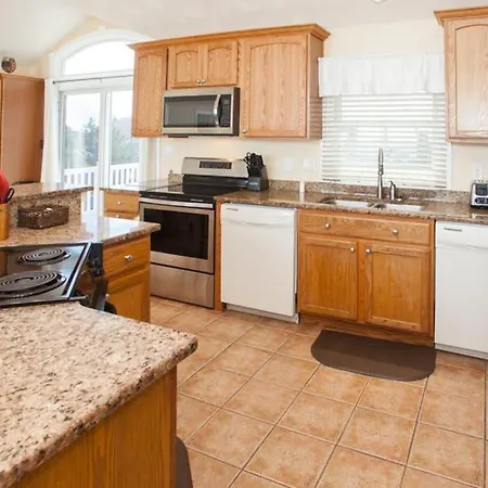Seaside Serenade-2