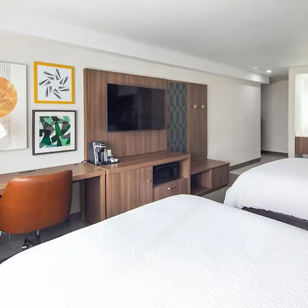 Holiday Inn Hinton By Ihg-2