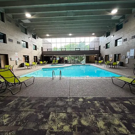 Best Western Plus Kelly Inn-3