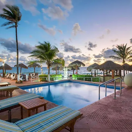 Club Regina Cancun-3