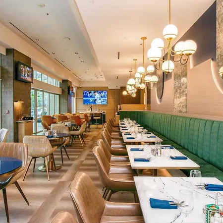 Coast Coal Harbour Vancouver Hotel By Apa-2