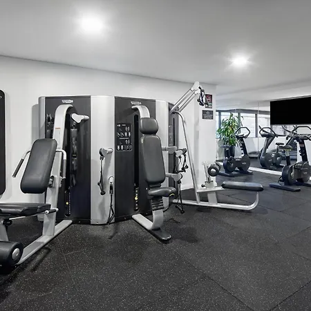 Meriton Suites North Sydney-2