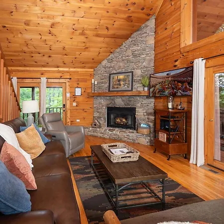 Horseshoe Hideaway-2