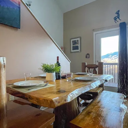 Heavenly View - Bear Themed Cabin, Hottub, Dog-Friendly, Near Gatlinburg-3