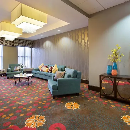 Ramada Plaza By Wyndham Orlando Resort & Suites Intl Drive - Newly Renovated!-2