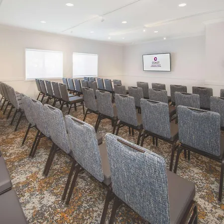 Coast Canmore Hotel & Conference Centre-3