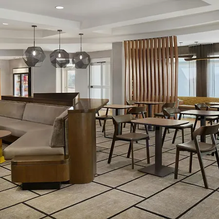 Springhill Suites By Marriott Detroit Metro Airport Romulus-2