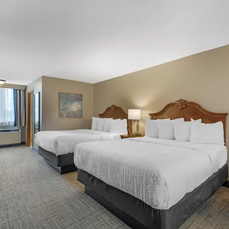 Best Western Plus Dubuque Hotel And Conference Center-2