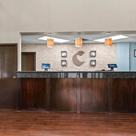 Comfort Inn & Suites Airport South-2