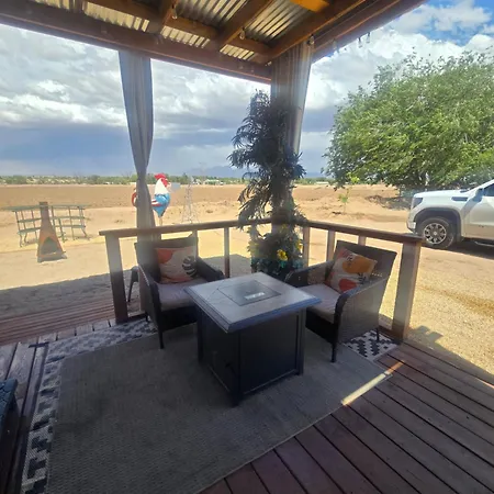 Serene Desert Oasis Hot Tub, Fam Friendly!-3