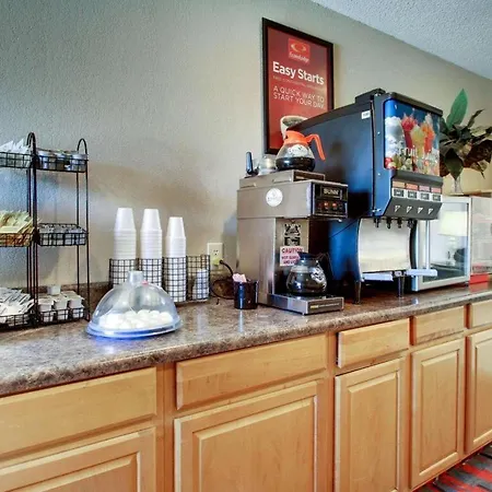 Econo Lodge Meridian South-3