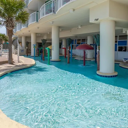 1 Bedroom Oceanview Penthouse At Sandy Beach! 1905-3
