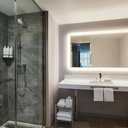 Ac Hotel By Marriott Las Vegas Symphony Park-3