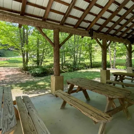 Hot Tub With Sauna, Indoor Pool And Sleeps 20-2