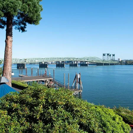 Holiday Inn Portland - Columbia Riverfront By Ihg-3