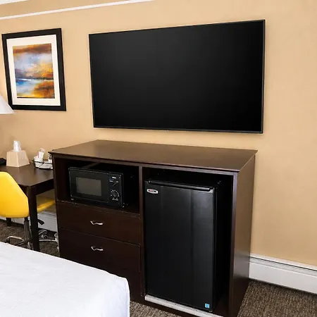 Days Inn By Wyndham Bismarck-3