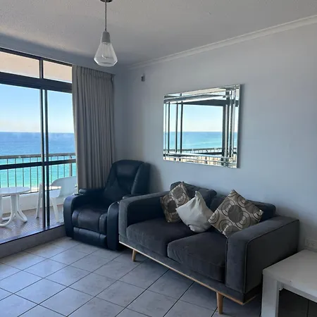 Surfers International Apartments-2