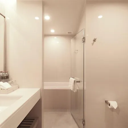 Staybridge Suites Bangkok Sukhumvit By Ihg-3