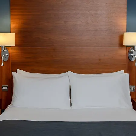 Thorpe Park Hotel And Spa-3