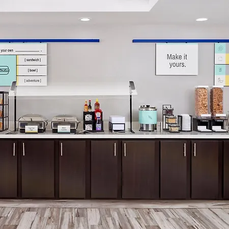 Garner Hotel Warren Northwest By Ihg-3