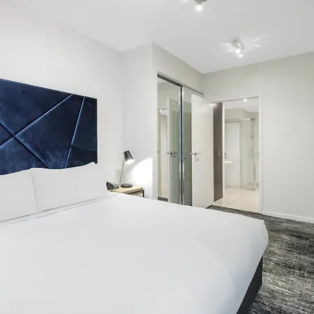 Brady Apartment Hotel Flinders Street-2