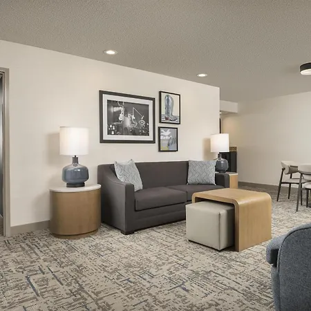 Embassy Suites Nashville - At Vanderbilt-3
