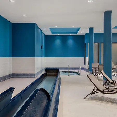 Hampton Inn By Hilton Kamloops-2