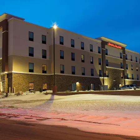Hampton Inn & Suites Bismarck Northwest-2