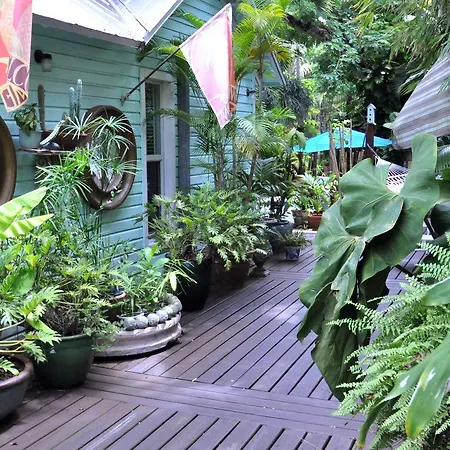 Pineapple Point Guesthouse & Resort - Gay Men'S Resort-3